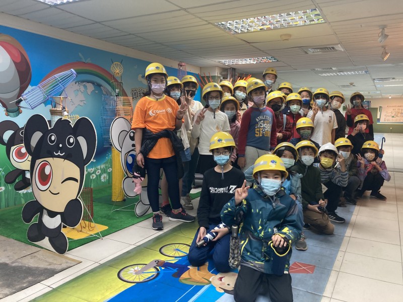 1110322龍山國小